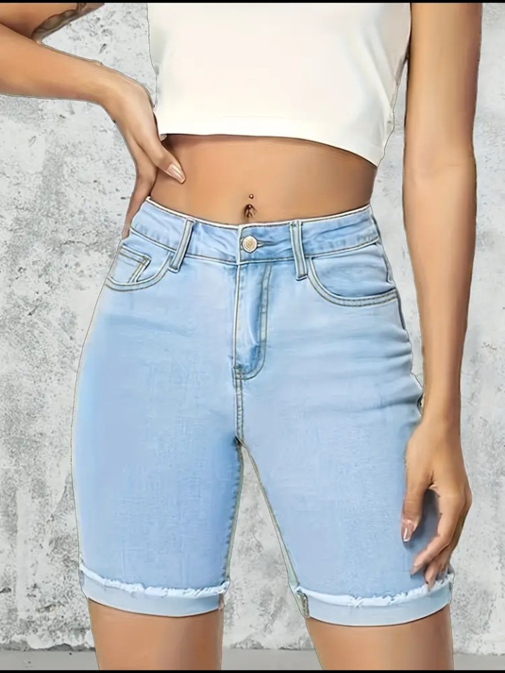 Light Wash Stretch Denim Bermuda Shorts Sz M